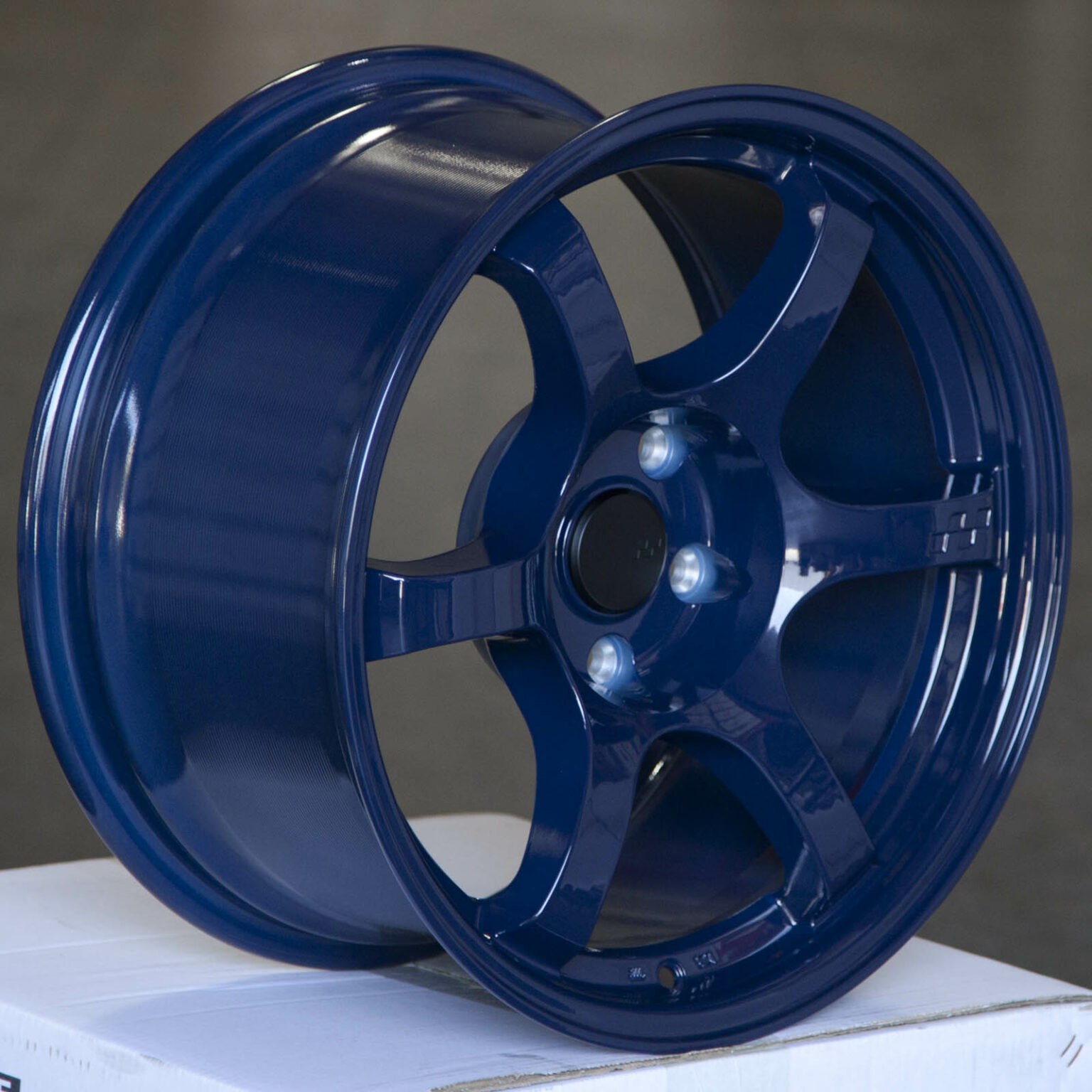 Circuit CSF1 18×8.5 Gloss Ultra Blue 5×114.3 [+35mm] - Circuit Performance